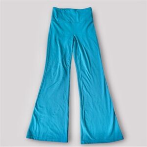 Athleta Women’s High Rise Flair Pants Teal size XS.